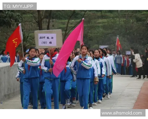四大帅哥足球星卡通头像设计集结 展现球场魅力与青春风采 四大帅哥足球星卡通头像设计集结 展现球场魅力与青春风采