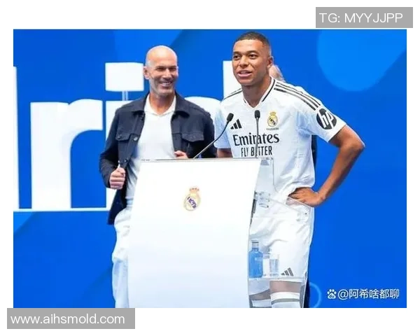 法国足球队的超级球星盘点 从齐达内到姆巴佩的辉煌历程